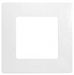 Рамка 1-постовая Legrand Etika белая 672501