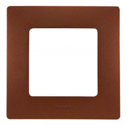 Рамка 1-постовая Legrand Etika какао 672571