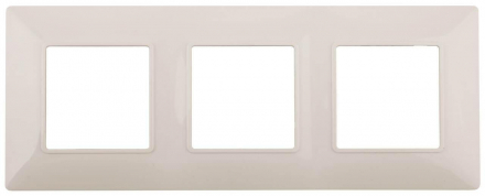 Рамка 3-постовая ЭРА Elegance 14-5003-02 Б0034394