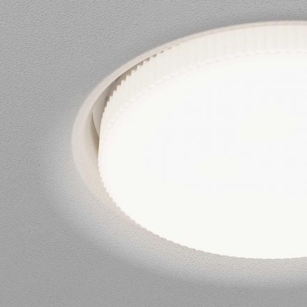 Встраиваемый светильник Maytoni Technical Downlight Intro DL019-GX53-W