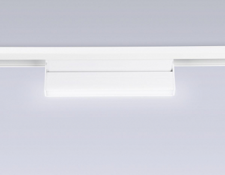 Трековый светодиодный светильник Ambrella light Track System Magnetic GL4061