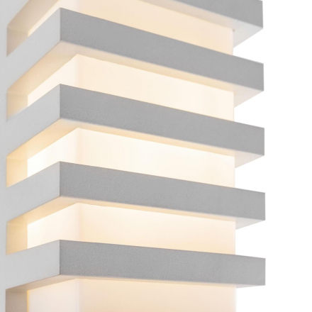 Уличный настенный светильник Maytoni Remsa O034WL-02W