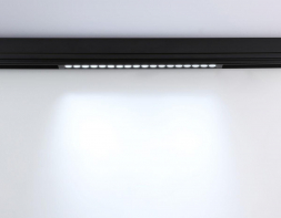 Трековый светодиодный светильник Ambrella Light Track System Magnetic 220V GL1314