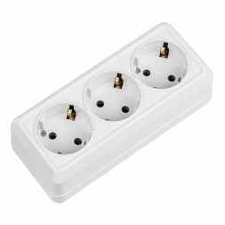 Розетка тройная 2P+PE TDM Electric Ладога белая SQ1801-0126