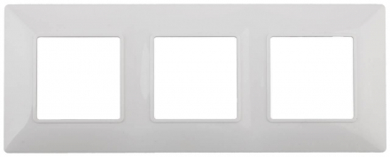 Рамка 3-постовая ЭРА Elegance 14-5003-01 Б0034393