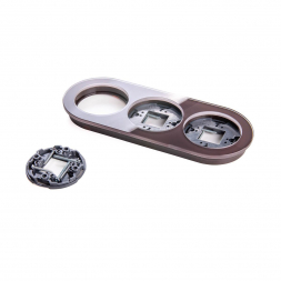 Рамка Werkel Favorit Runda на 3 поста коричневый WL21-frame-03 4690389141997