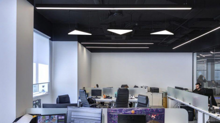 Потолочный светодиодный светильник Siled Trigon-Prof 7371734