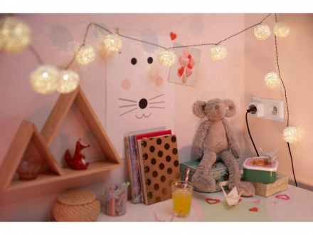 Переходник WiZ 929002427101