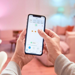 Лампа светодиодная диммируемая WiZ GU10 4,7W RGB+CCT прозрачная Wi-Fi BLE 50W GU10 922-65RGB1PF/6 929002448402