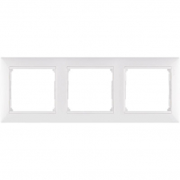 Рамка 3-постовая Legrand Valena белая 774453