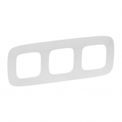 Рамка 3-постовая Legrand Valena Allure белая 754303