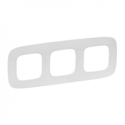 Рамка 3-постовая Legrand Valena Allure белая 754303