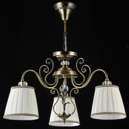 Подвесная люстра Maytoni Vintage ARM420-03-R